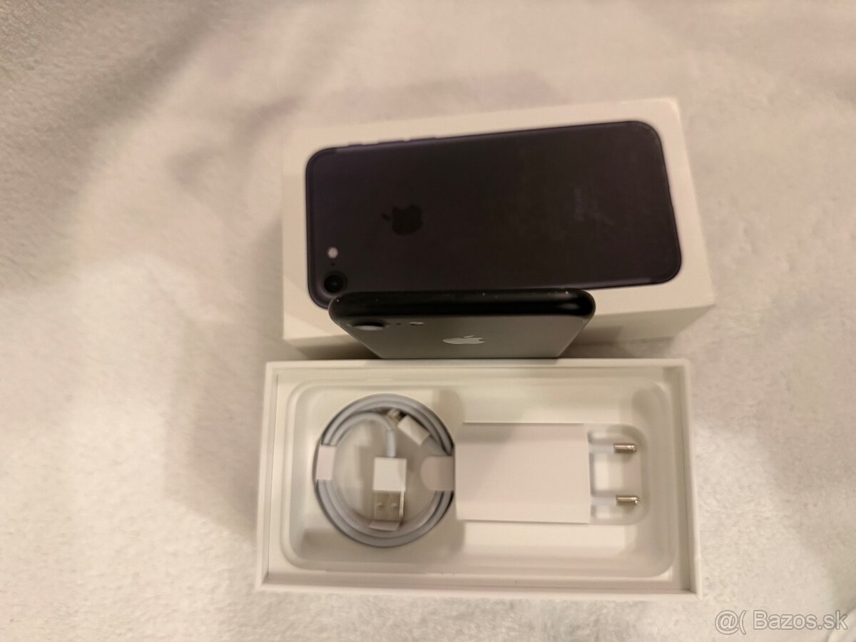 Apple iPhone 7 128 GB - 3