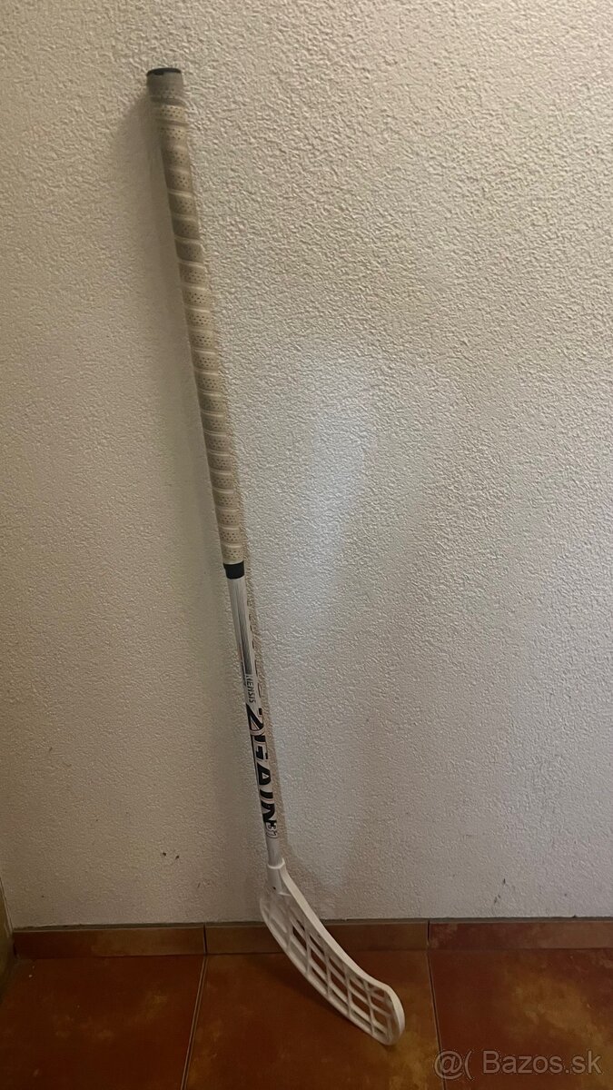 Predam florbalou hokejku - 3