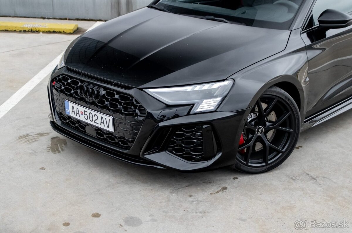Audi RS3 - 3