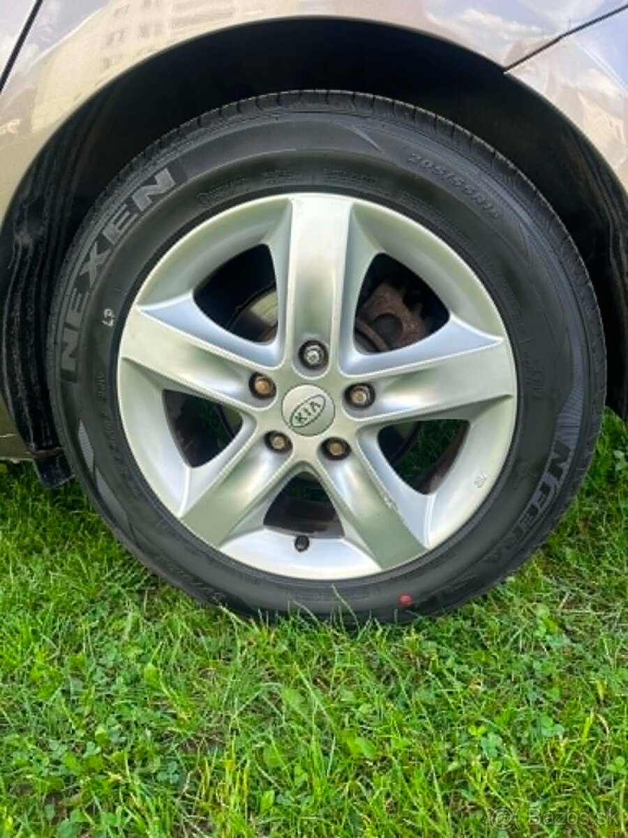 KIA Ceed 1.4 benzín (77 kW) - 3
