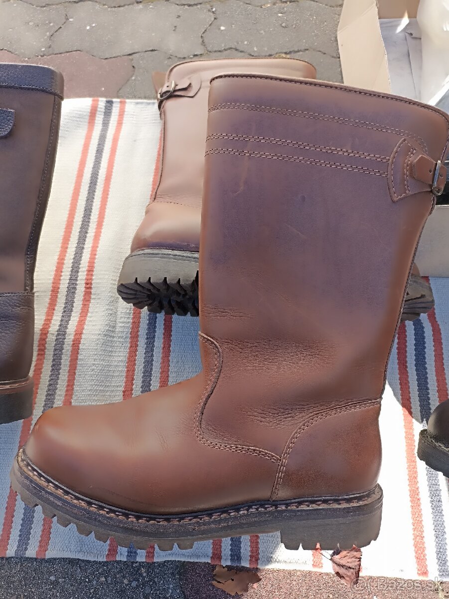 ČIŽMY/VIBRAM - 3