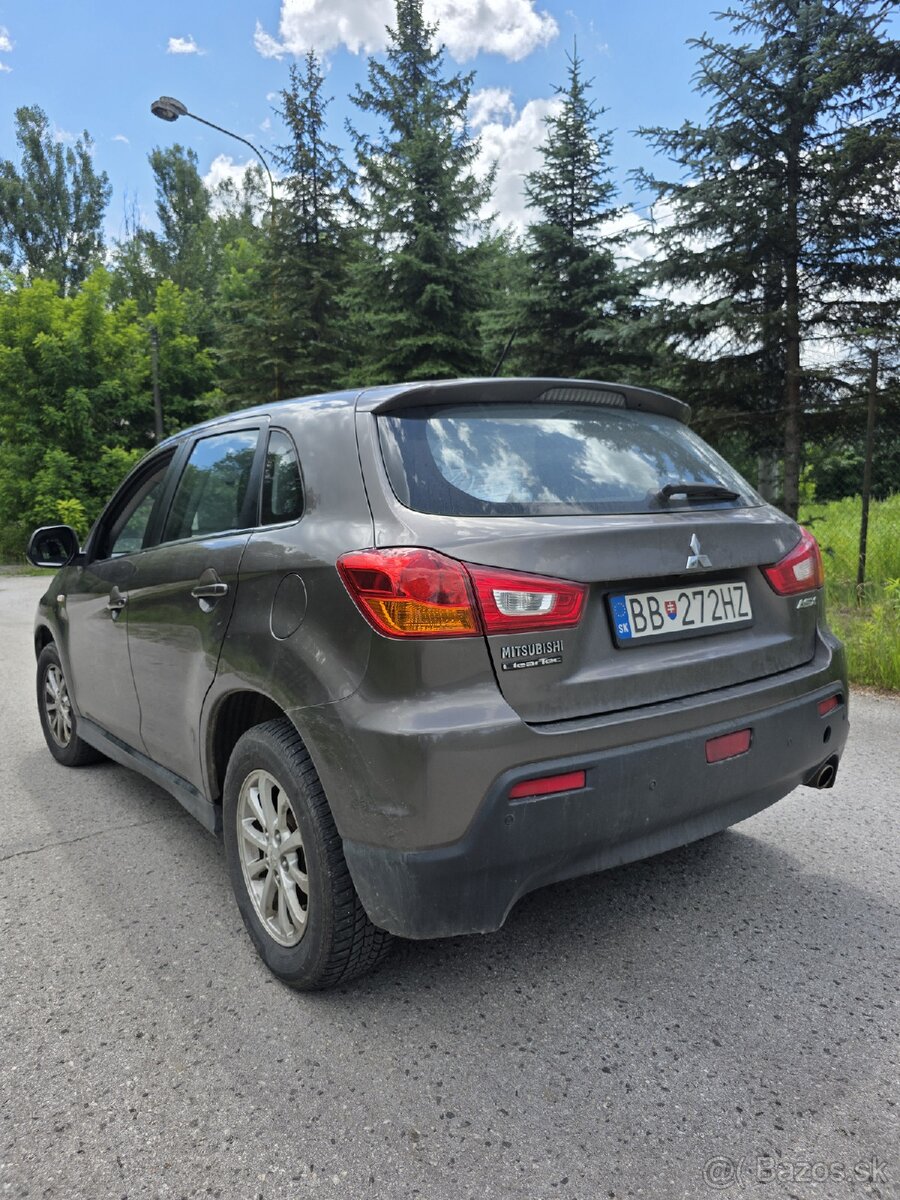 Mitsubishi asx - 3