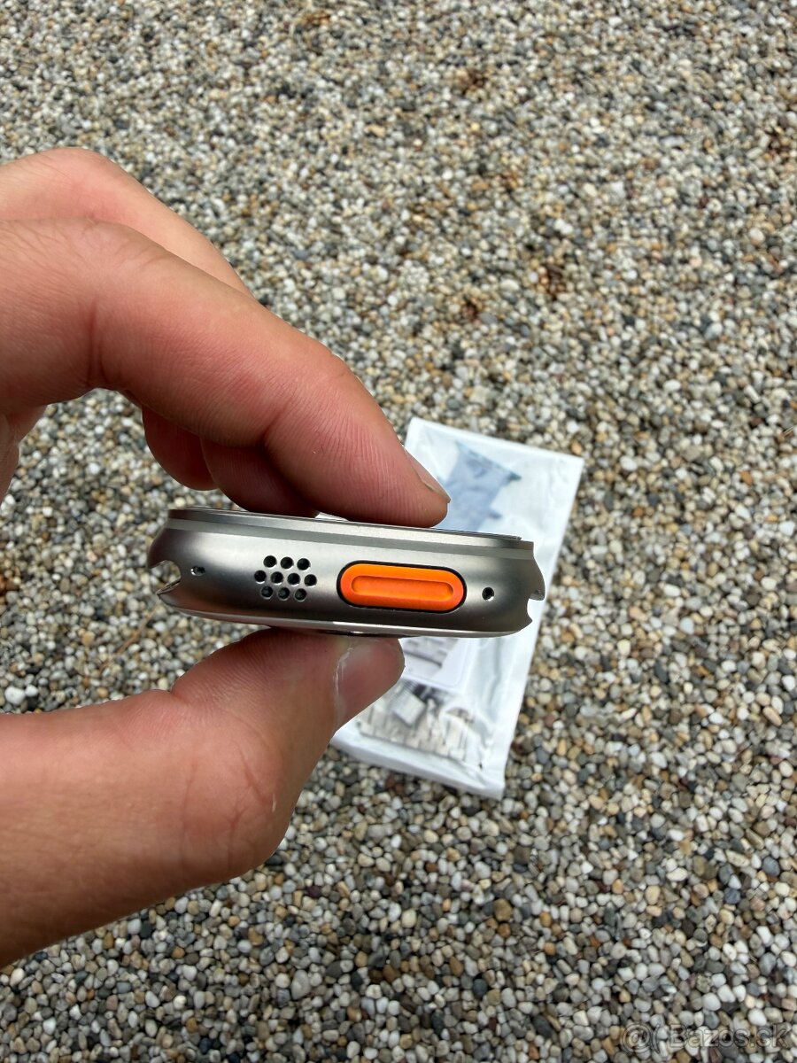 Apple Watch Ultra 2 - 3
