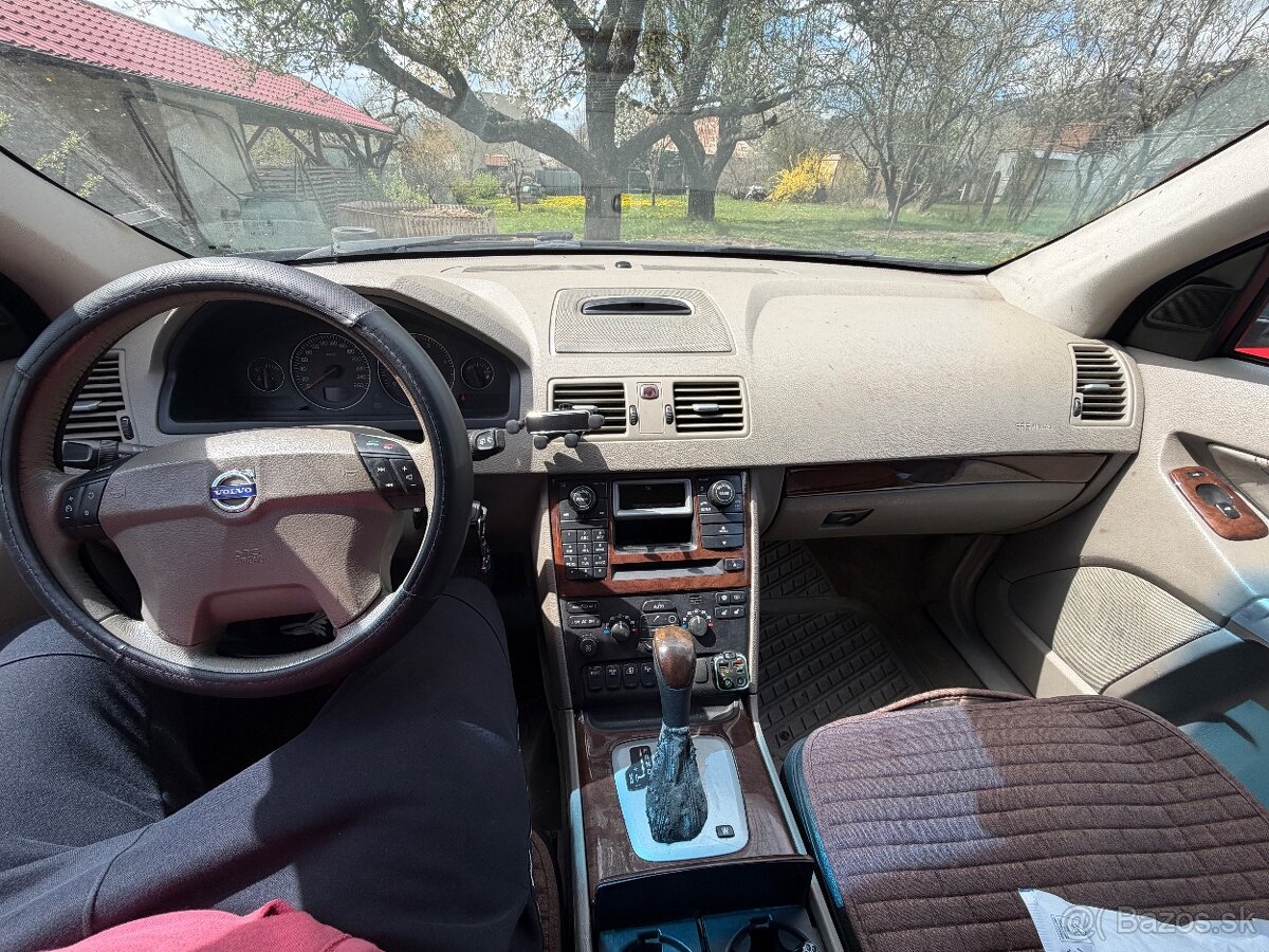 Volvo XC90 - 3