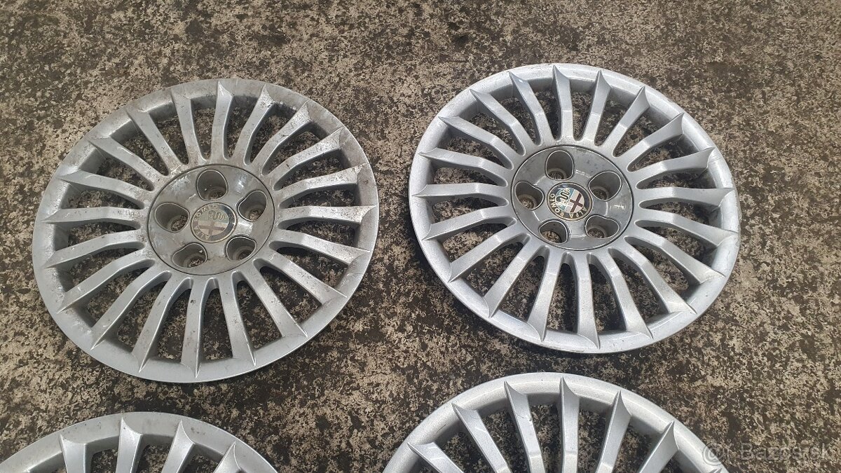 Puklice Alfa Romeo R16 5x110 - 3