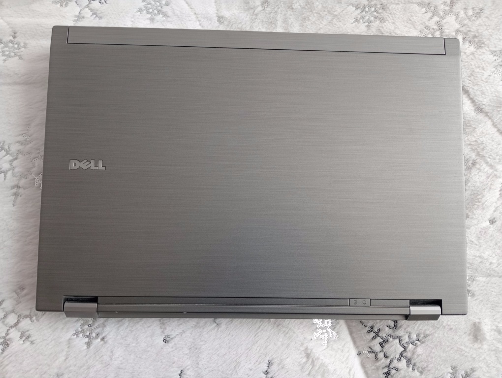 rozpredám funkčný notebook Dell latitude e6510 - 3