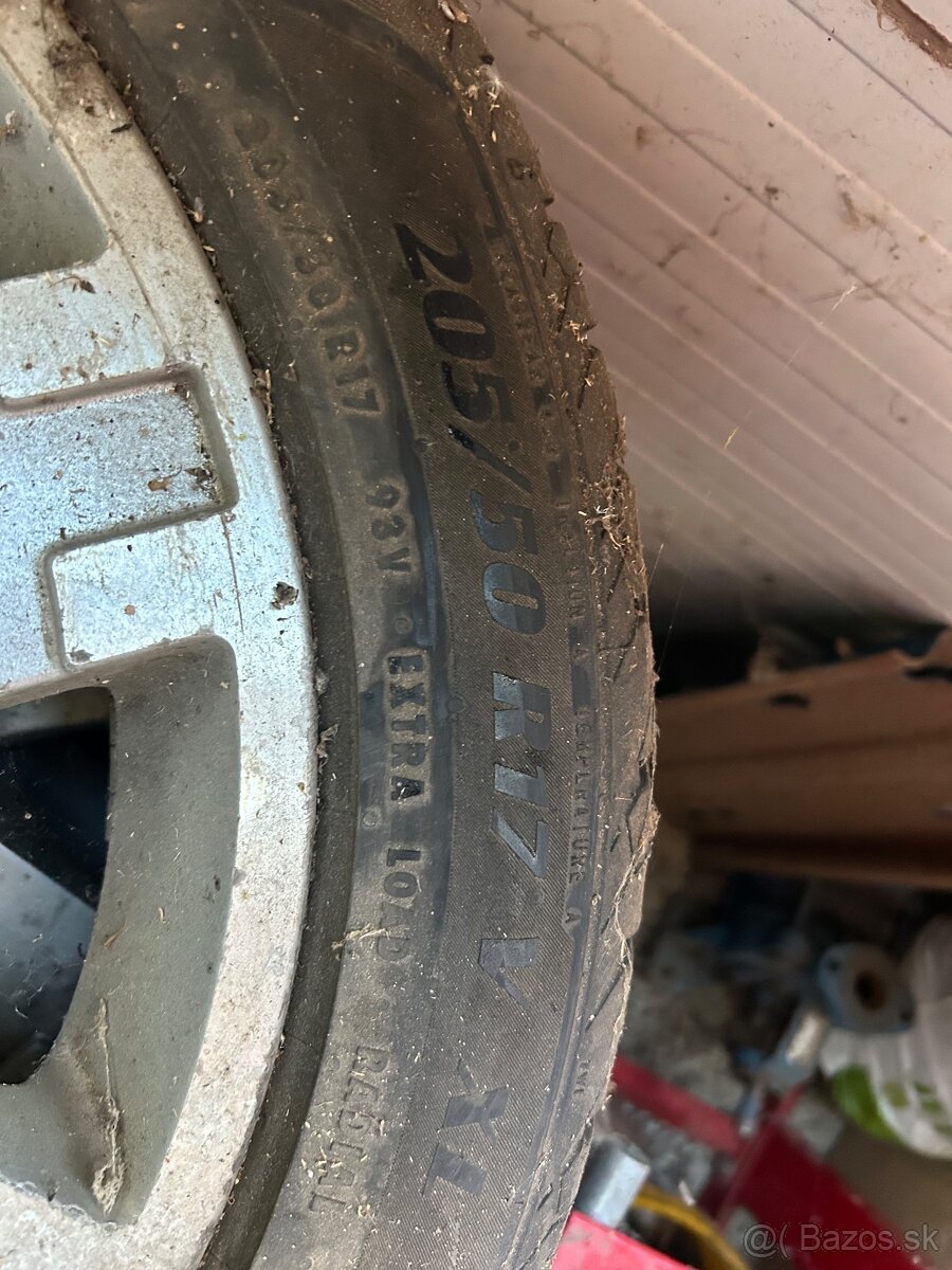 Predám originál kolesá Ford R17 - 3