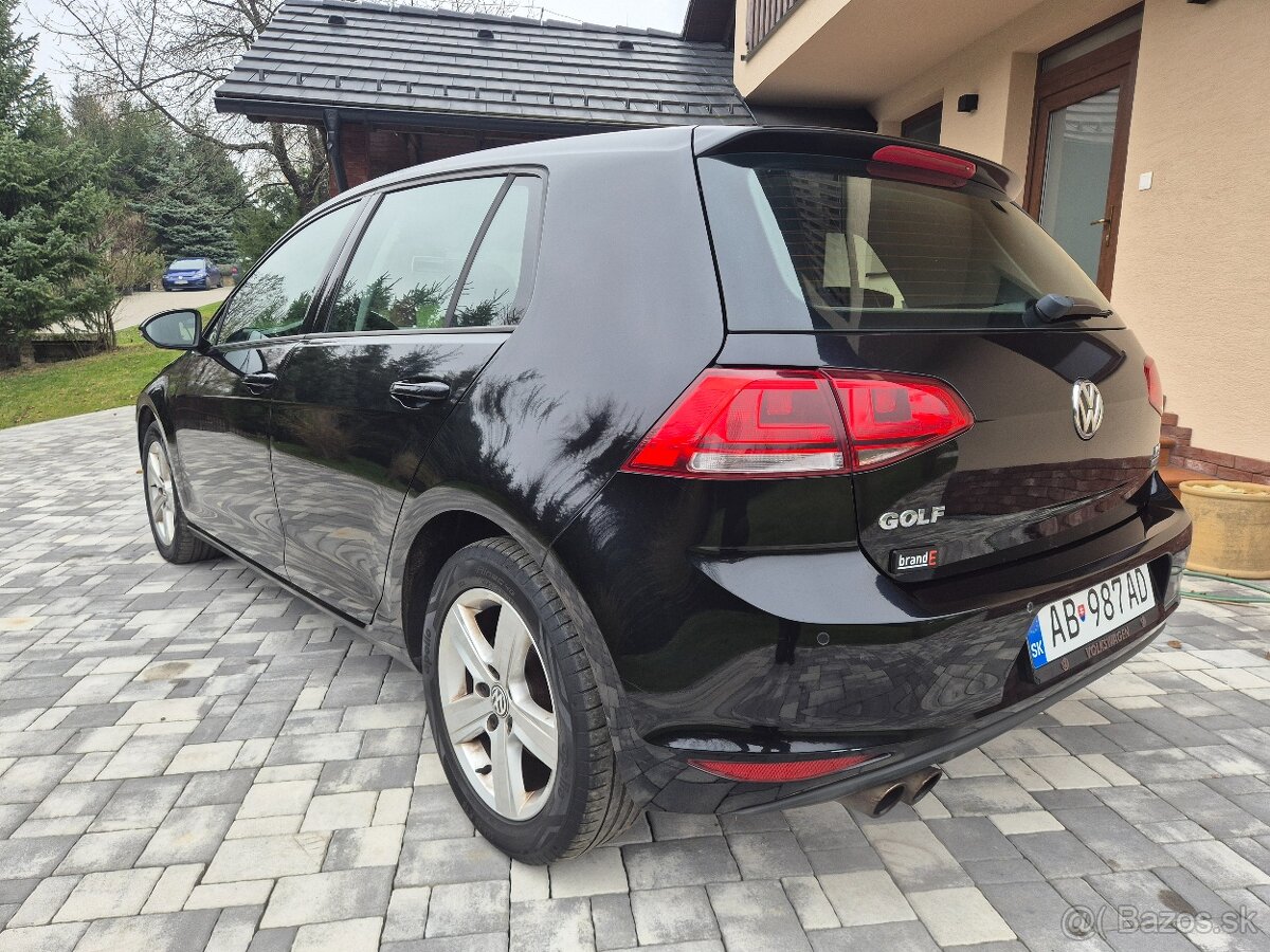 Volkswagen Golf 1.4 TSI BMT 140k Highline DSG+F1 - 3