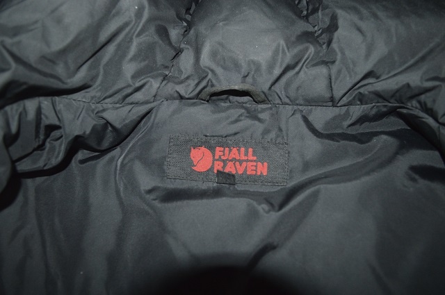 predam - velmi kvalitna zimna bunda Fjallraven - 3