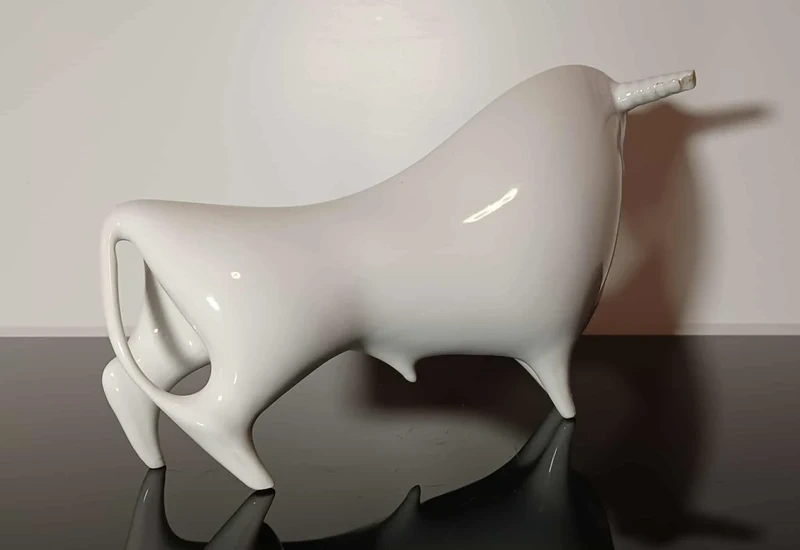 Porcelánový zberateľský býk Royal Dux Brusel - 3