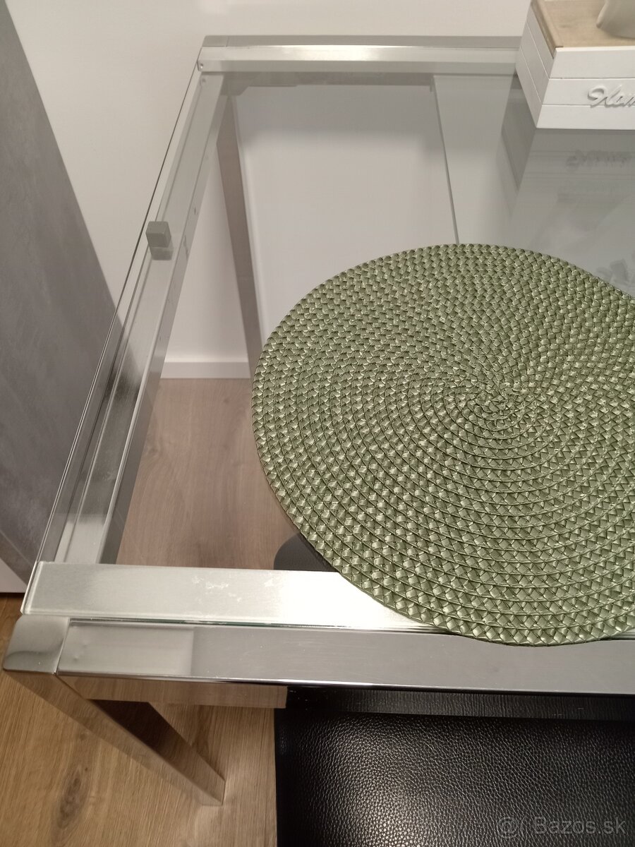 Predam kuchynský stôl - 3