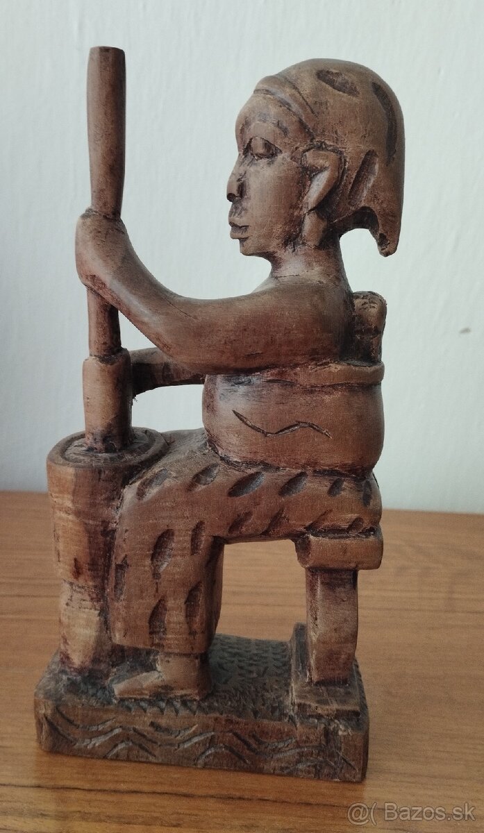 Africká drevená soška - 3
