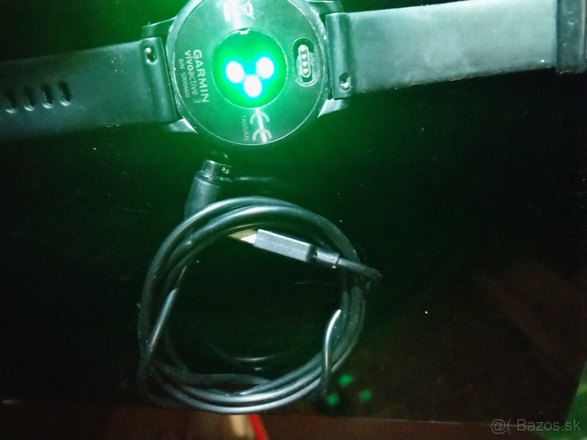 ✔️- Hodinky Garmin VivoActive 3 - - 3