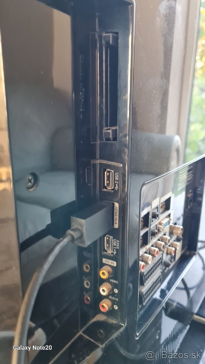 Predám tv Samsung LE52B750U1W - 3