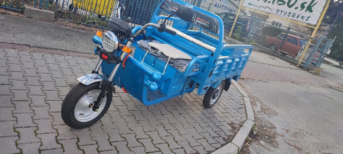 Elektrická pracovná trojkolka s vyklápacou korbou - 3