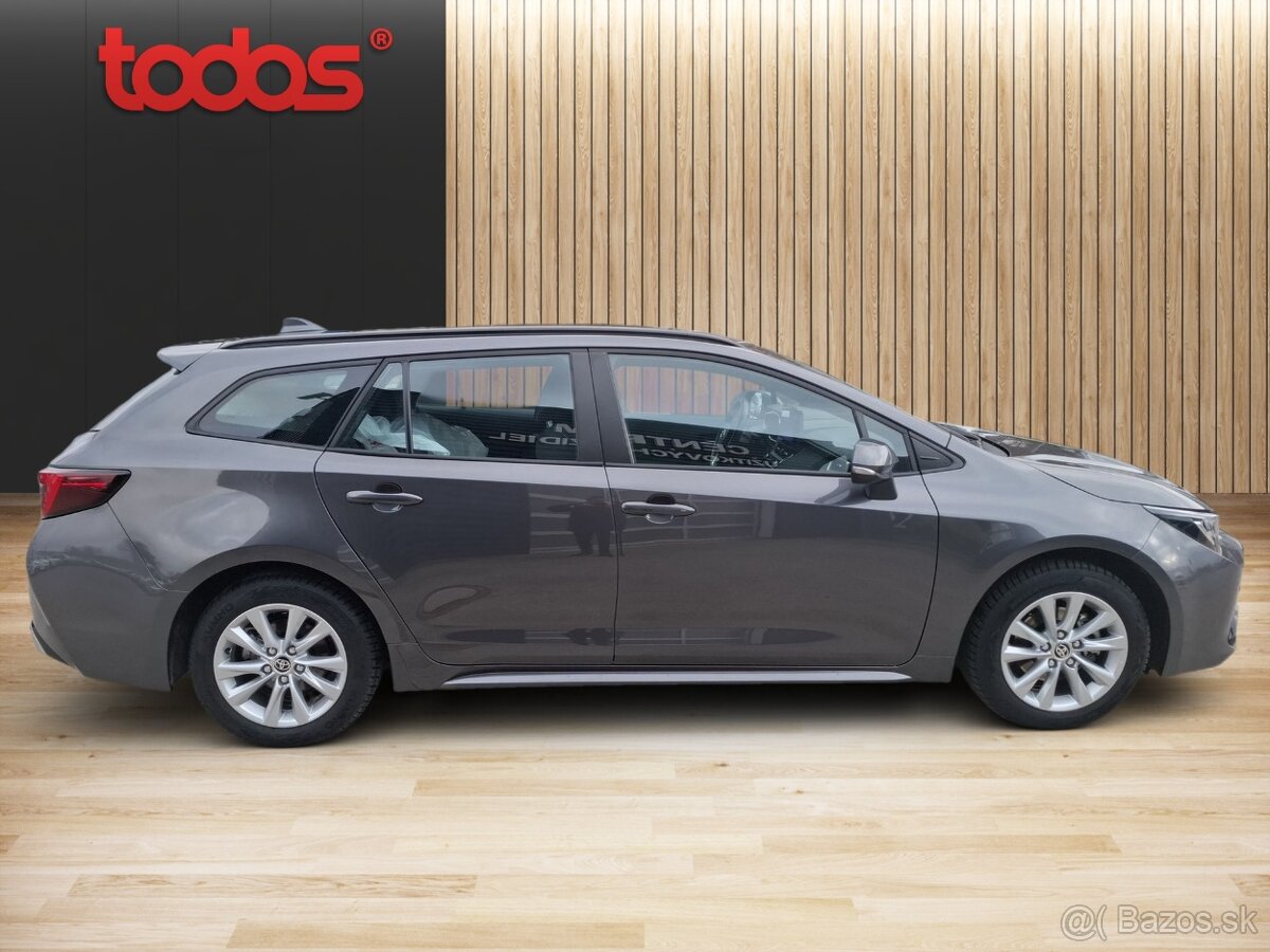 Toyota Corolla Kombi 1.8 Hybrid - 3