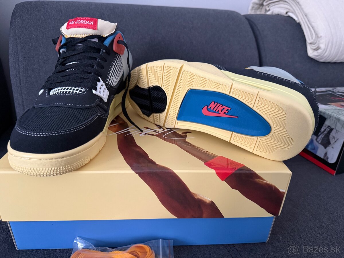 Jordan 4 Retro SP "Union - Off Noir" - 3