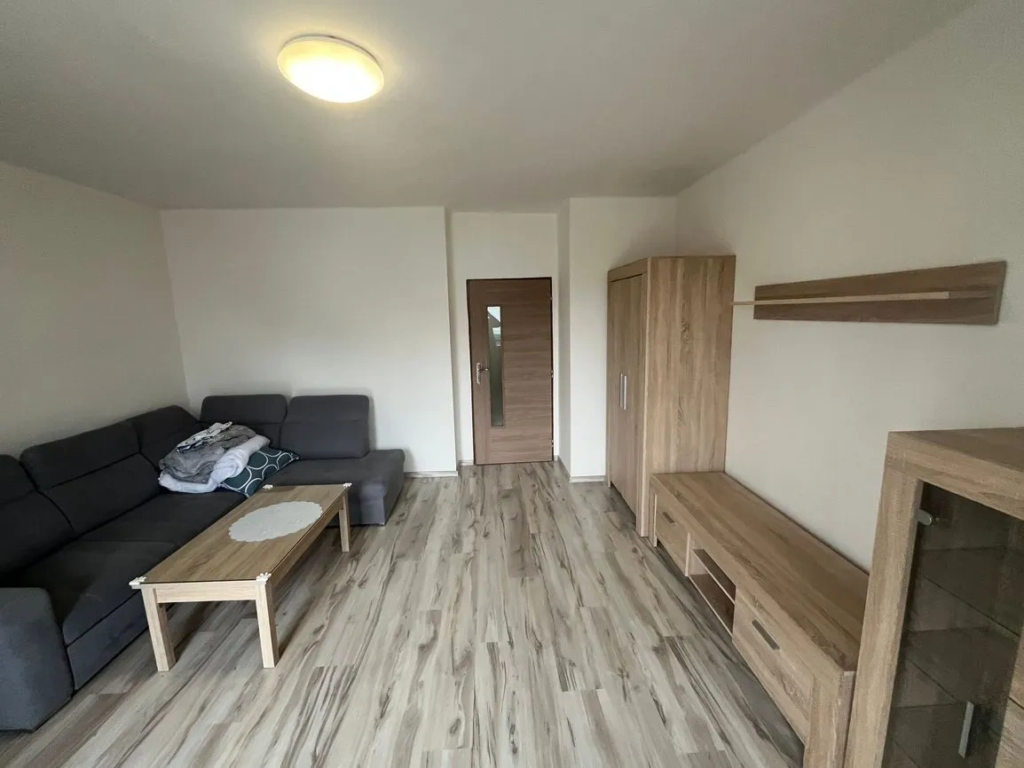 NA PRENÁJOM 3 IZBOVÝ BYT TRENČÍN, ZÁMOSTIE - 3