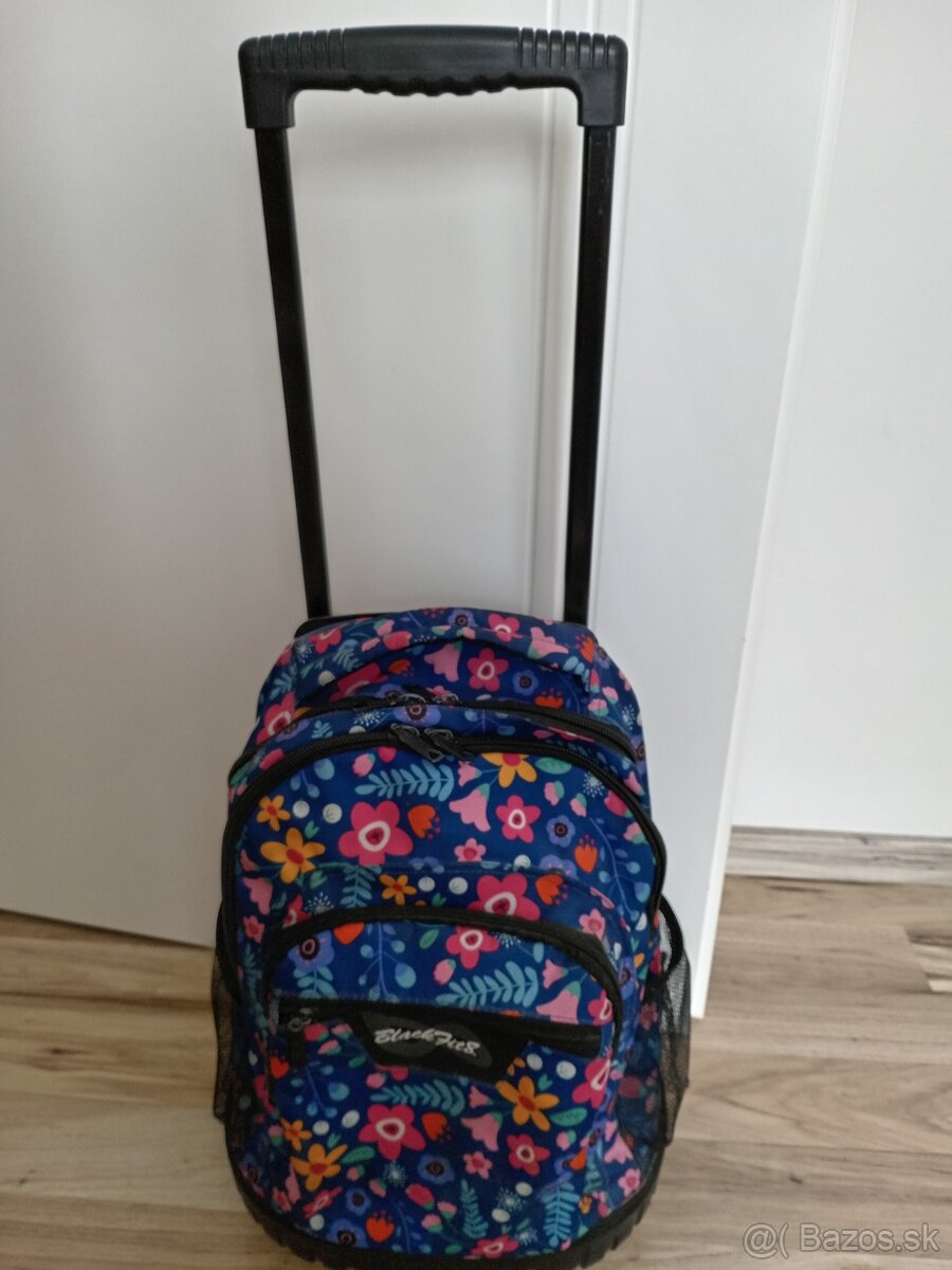 Predám športový/školský batoh na kolieskach - 3