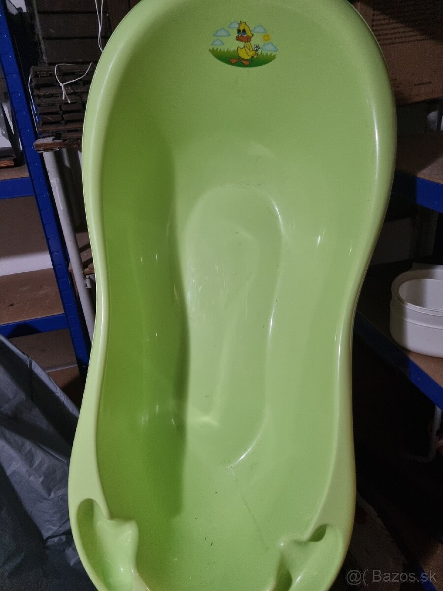 Prebaľovací pult a vanička so stojanom - 3