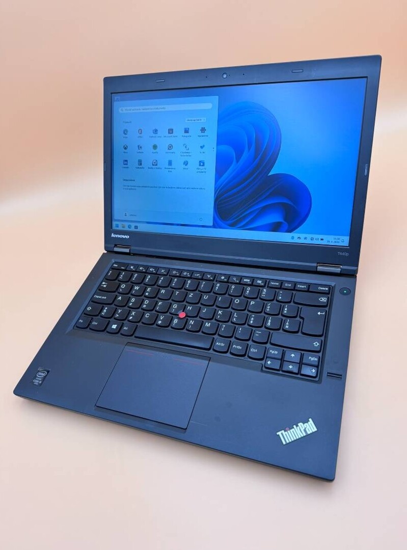 Notebook 14" Lenovo.Intel i5-4300M 2x2,60GHz.8gb ram.256SSD - 3
