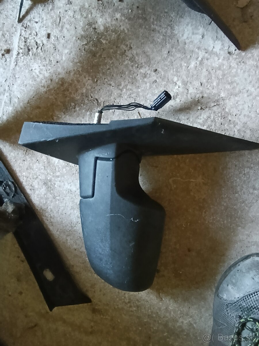 Spätné zrkadlá Ford miesta mk6 2002-08 - 3