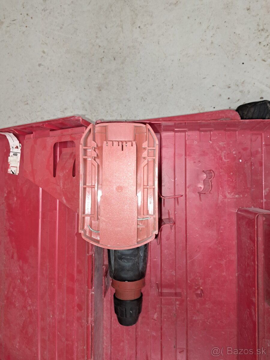 Hilti aku Vrtacka. - 3