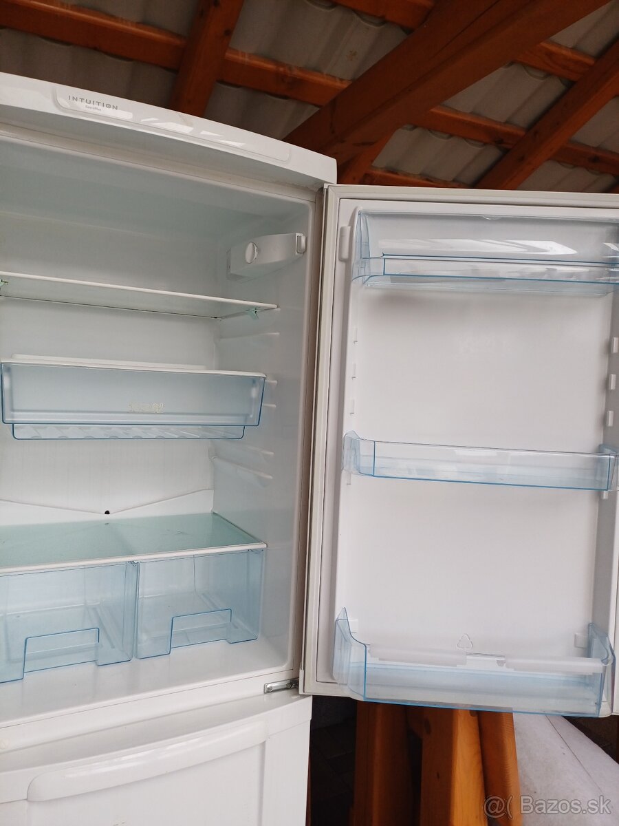 Chladnicka Elektolux A+ - 3