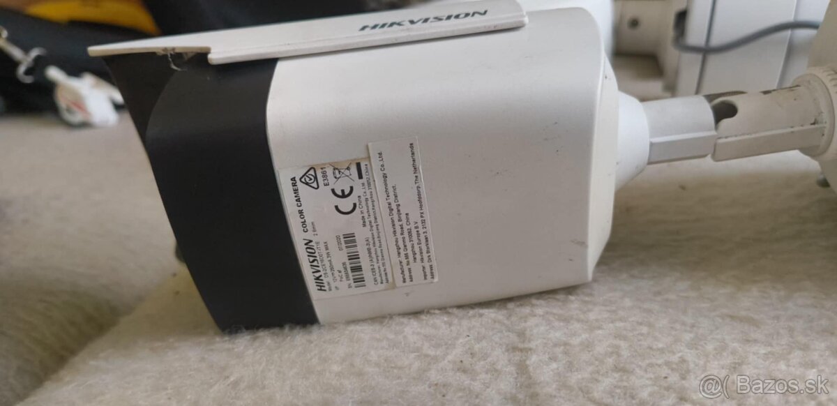 Hikvision - 3