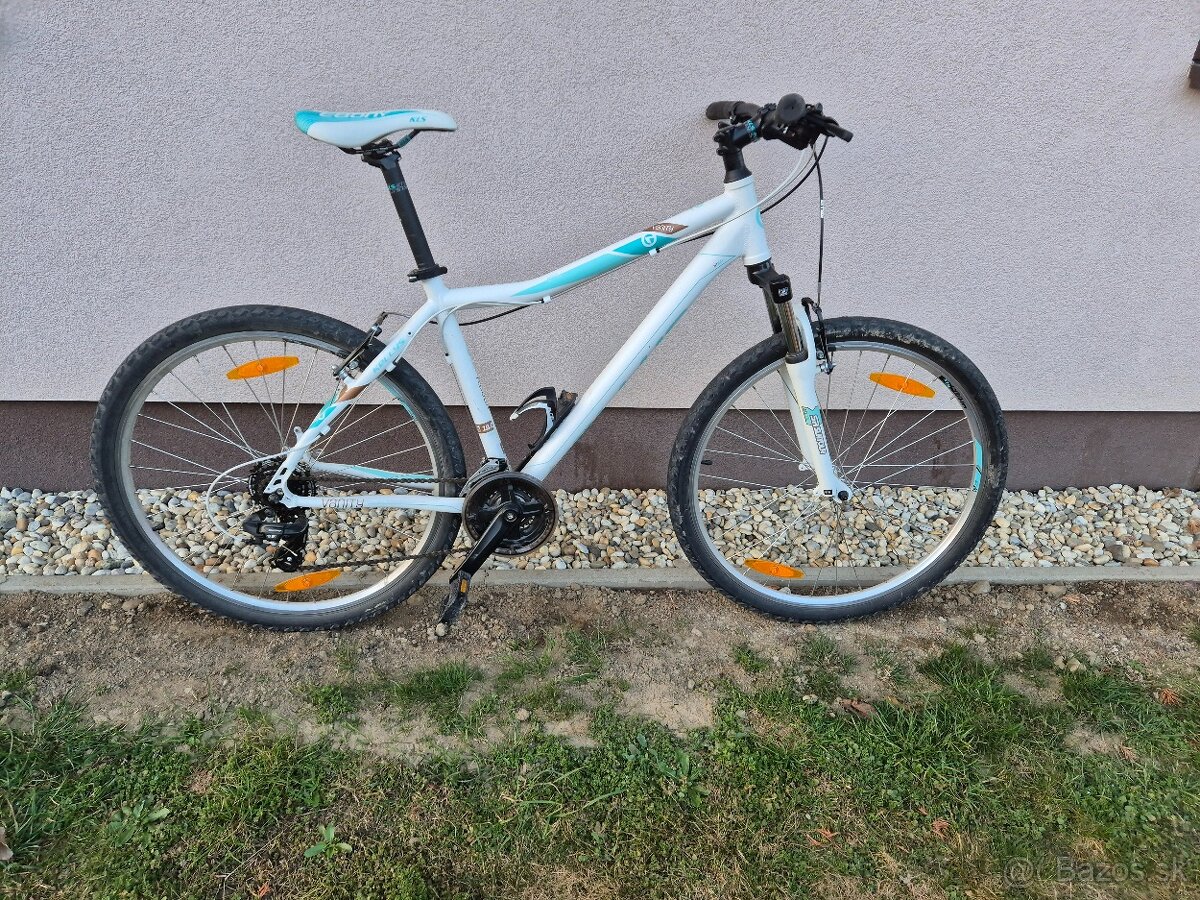 Kellys Vanity 10 - 3