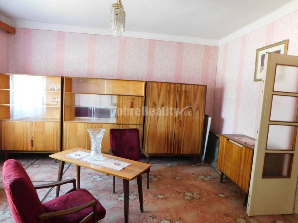 Ponúkame Vám na predaj 4-izb. rodinný dom vo Dvoroch nad Žit – pohled 3