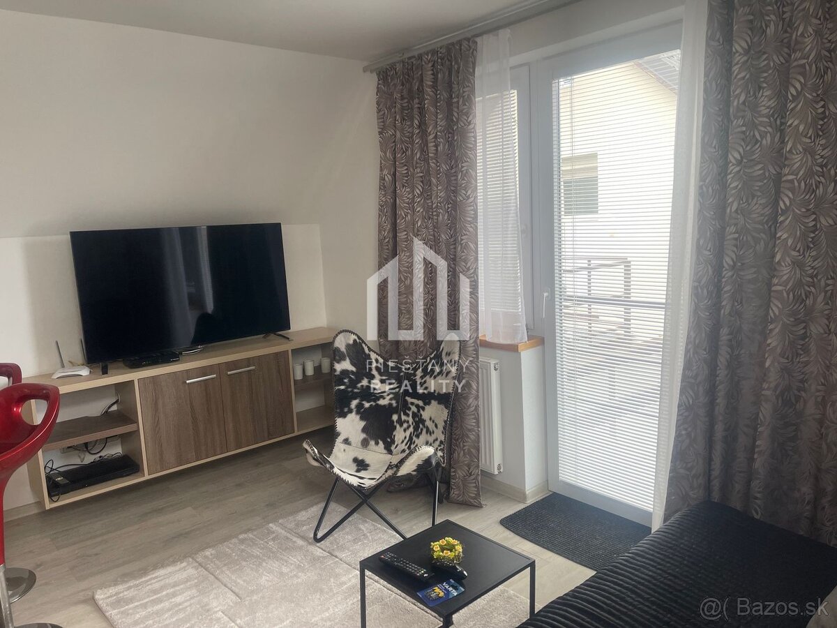 Na prenájom 2-izbový byt v dome takmer v centre, Piešťany - 3