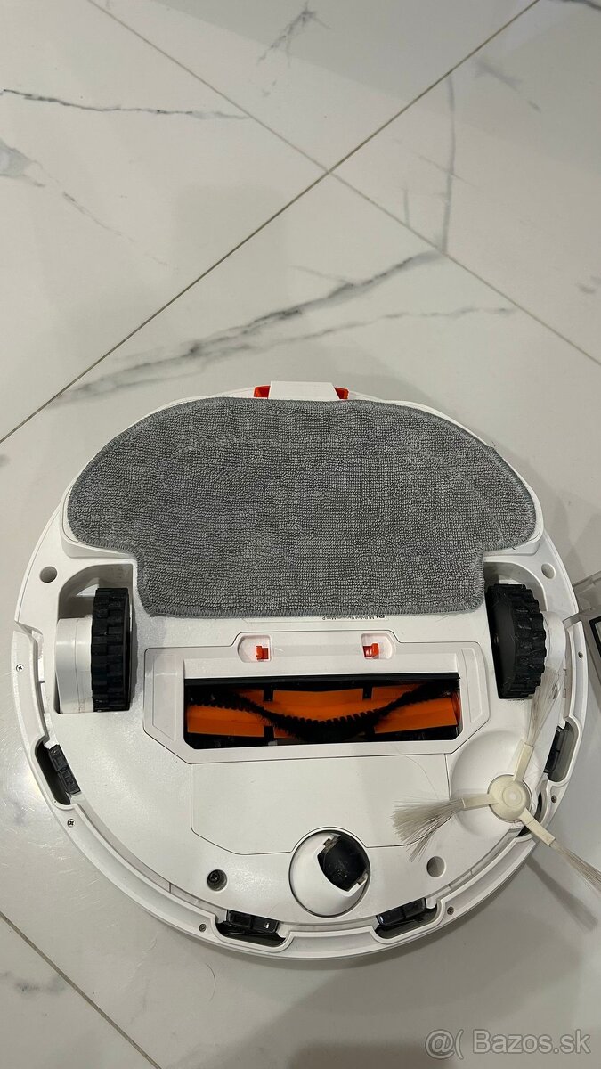 Predám Robotický vysávač -mop - 3