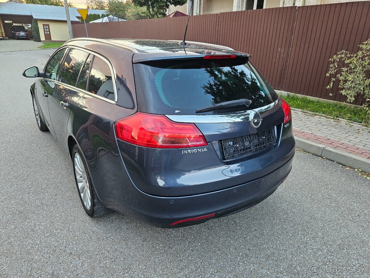 Opel Insignia 2.0CDTI 131PS SportsTourer Automat Combi EURO5 - 3