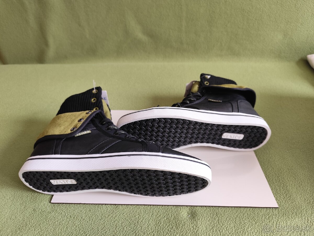 Obuv športová v.40 - 3