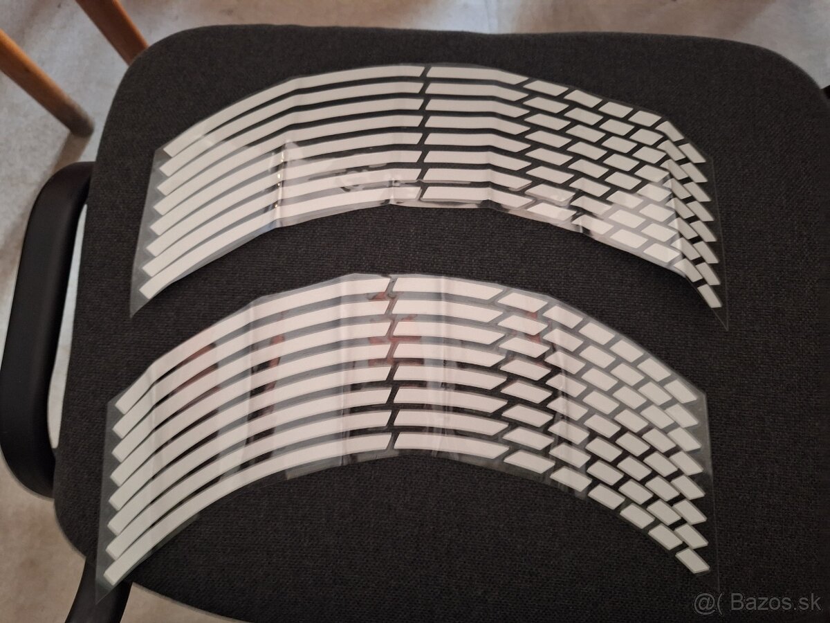 Polepy na disky kolies reflexné. - 3