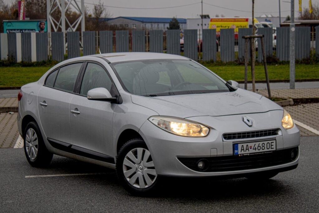 Renault Fluence 1.6 16V 81kW MT/5 - 1. majiteľ - 3