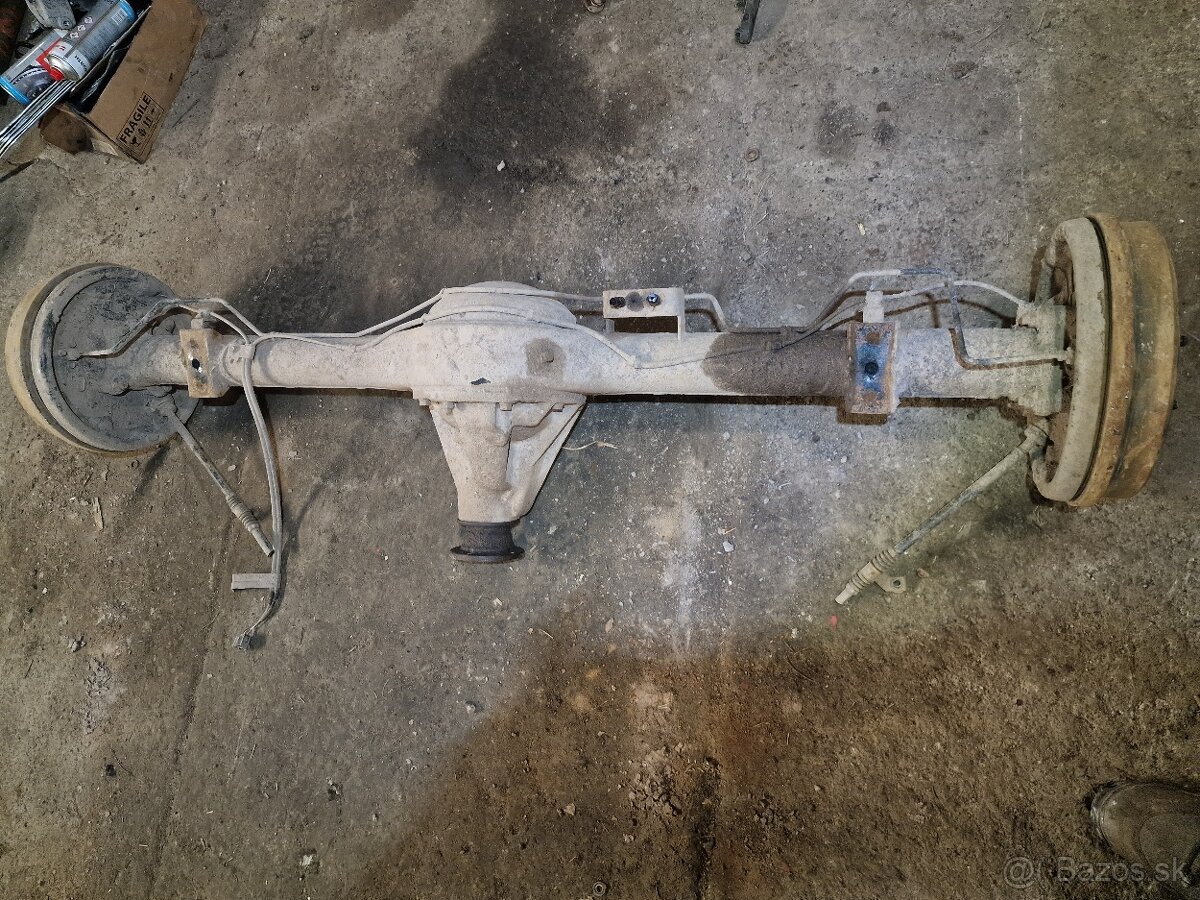 Zadna naprava Isuzu D-max II - 3