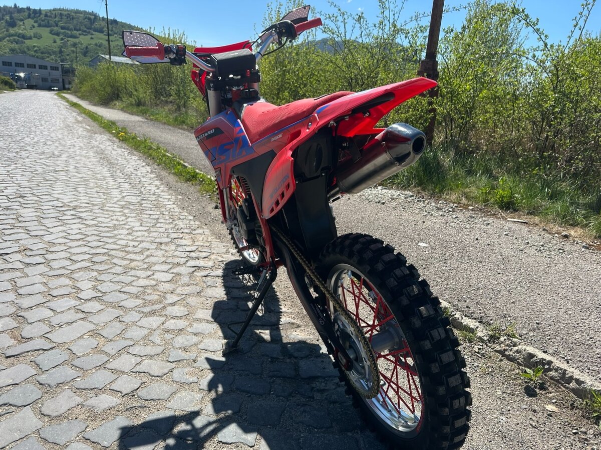 NOVE Enduro ASIX Lizzard 250cm3 21/18