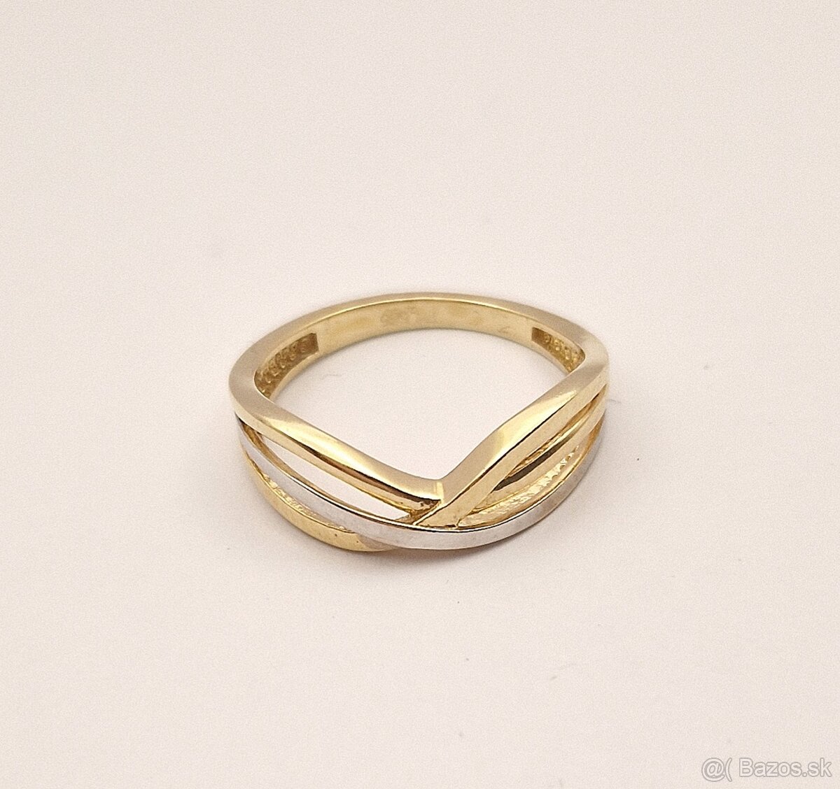 Zlaty prsten - 3