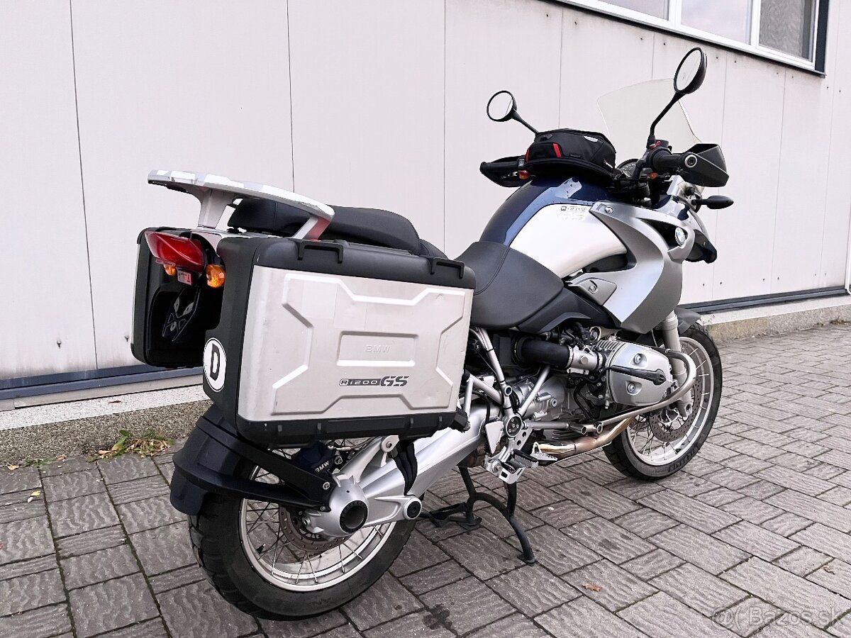 BMW R1200GS….2004….ABS….ZACHOVALÝ STAV