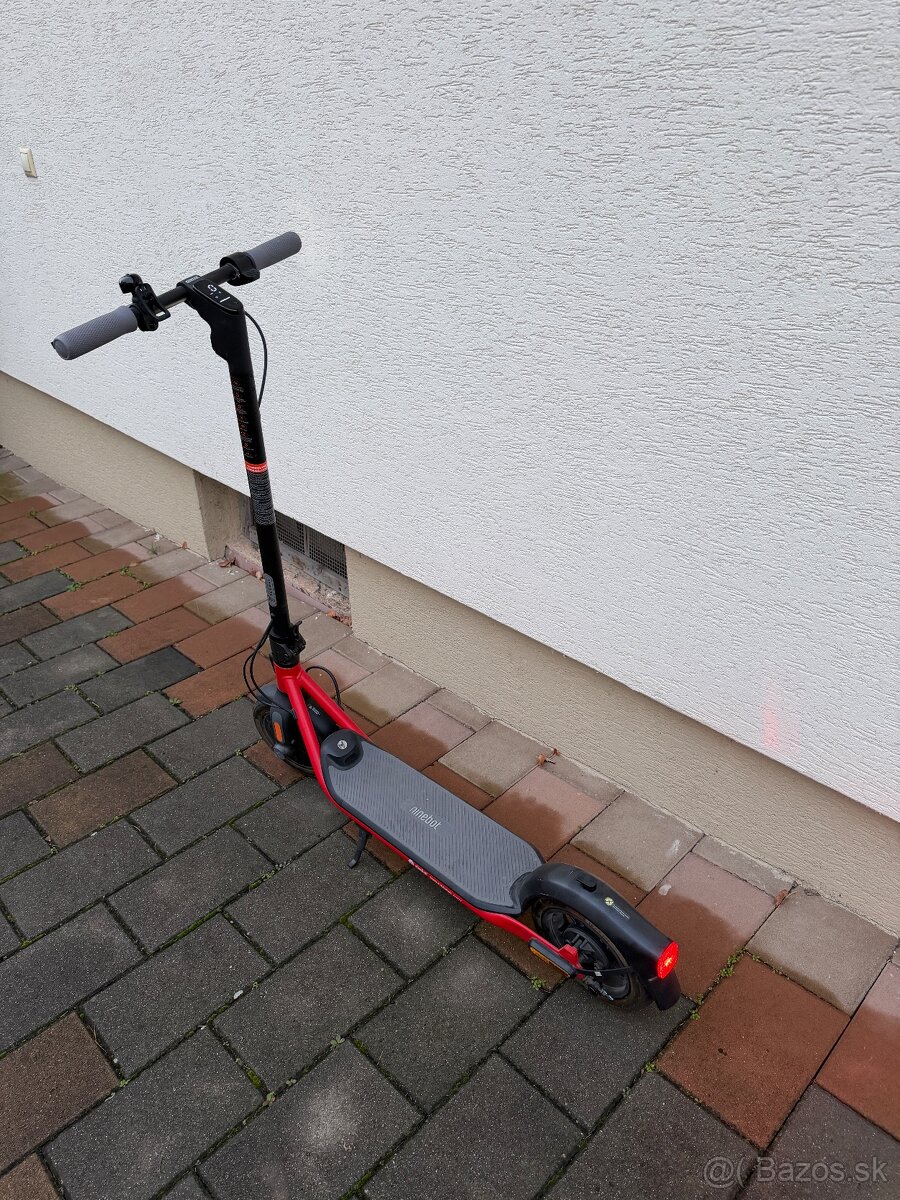 Elektrokolobežka Ninebot Segway Kickscooter D18E - 3