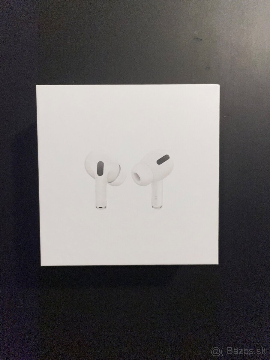 Apple AirPods Pro - 3