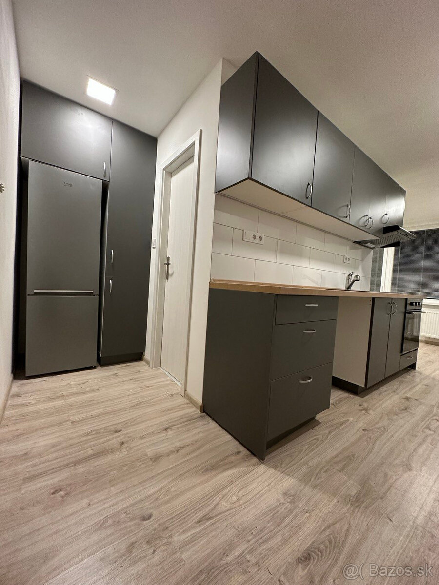 Prenájom 2-izbový byt v Handlovej - 3