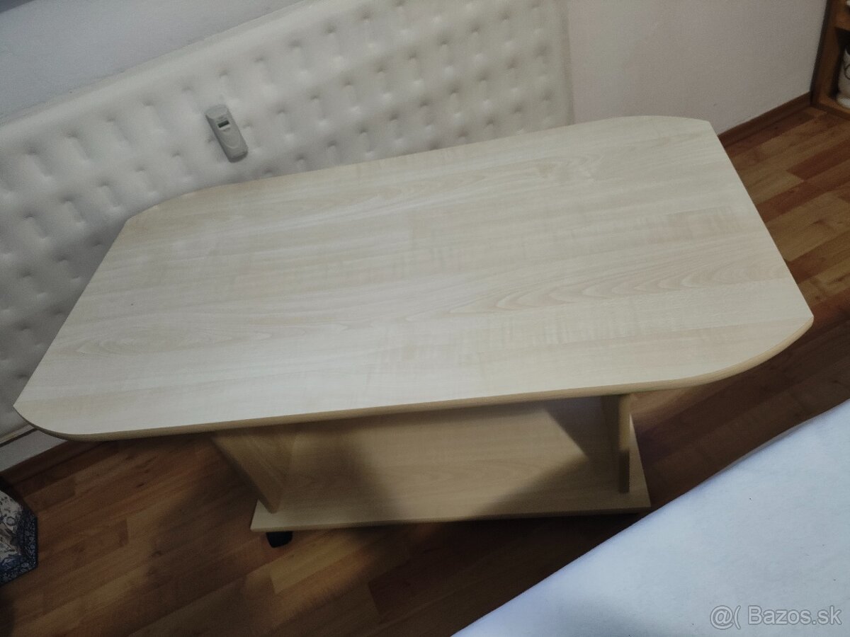 Konferencny stolik - 3