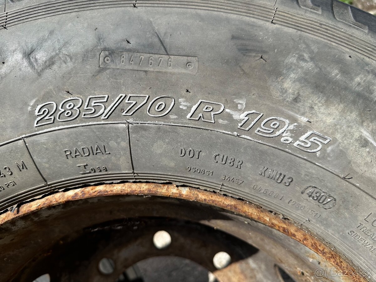 Kolesá 285/70R 19,5 - 3