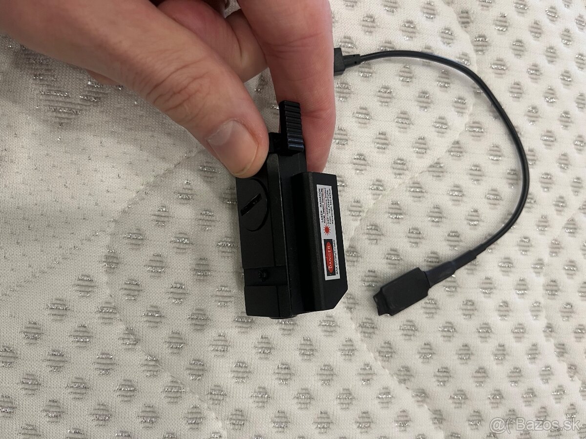 Laserovy zameriavac oh hunt - 3