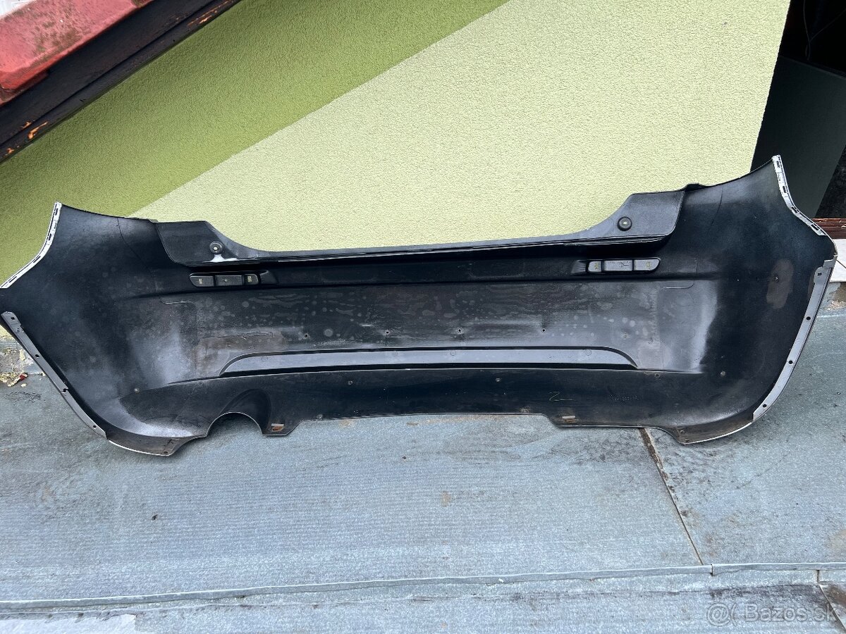 Suzuki SX-4 zadny naraznik - 3