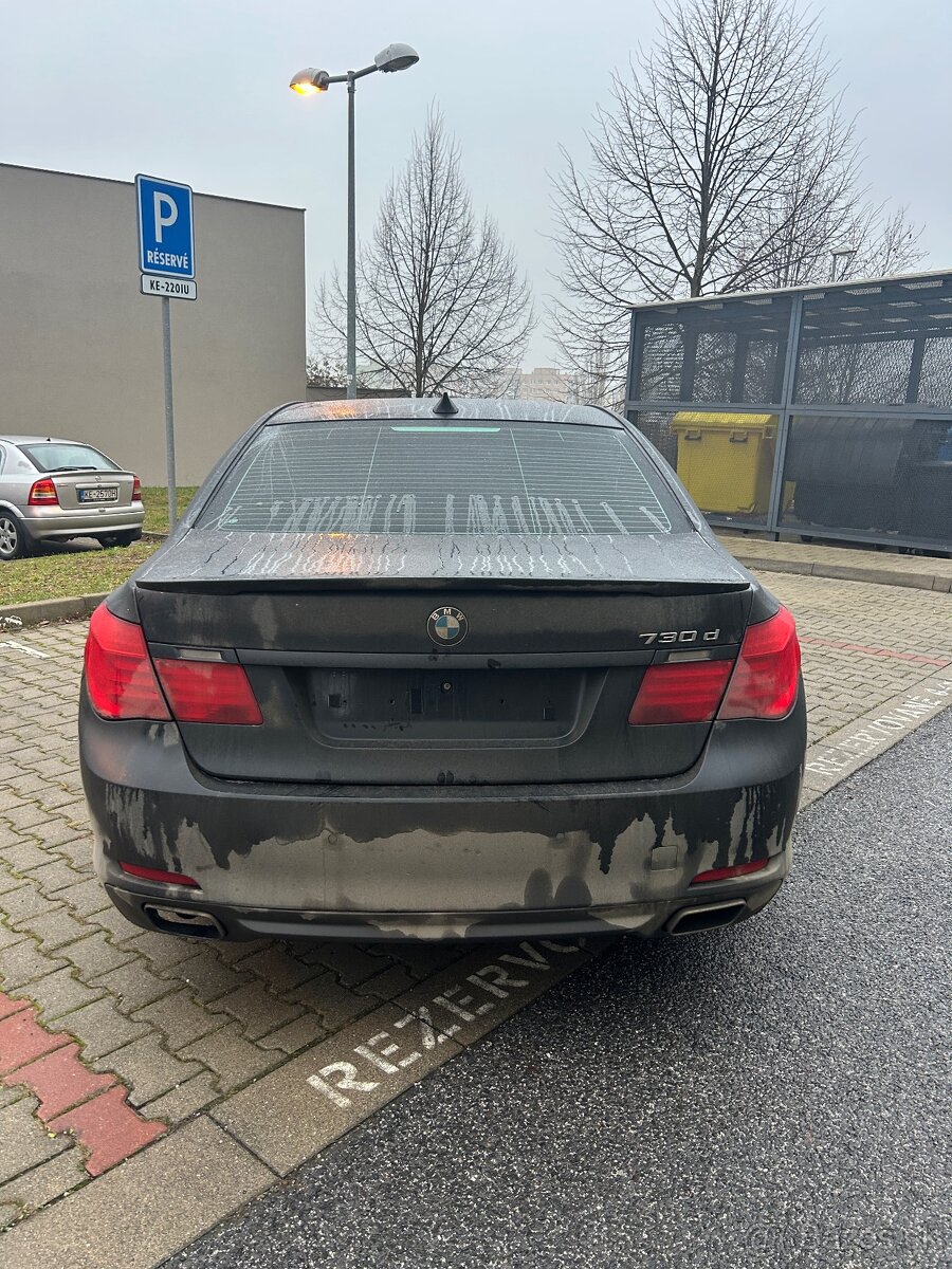 Bmw f01 730D po nehode - 3