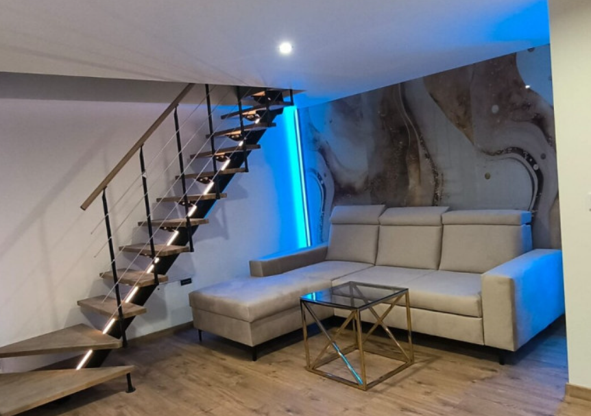 Prenájom bytu na námestí - 3